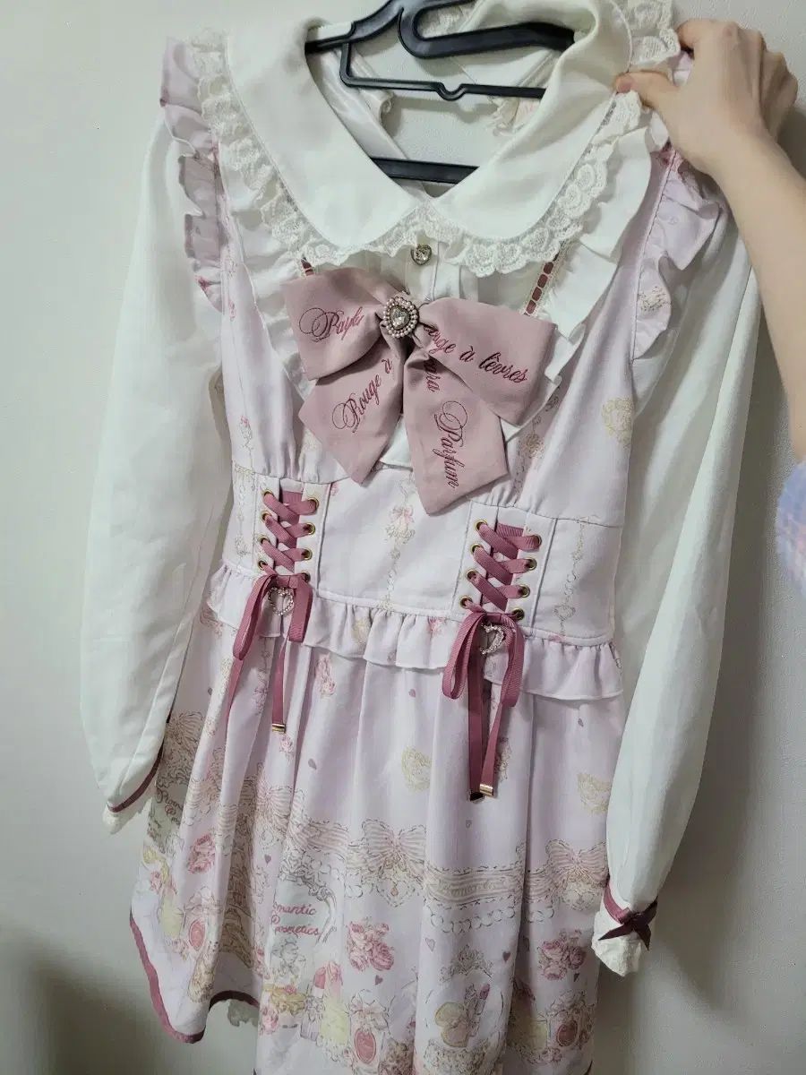 リズリサ ロマンティック コスメティック ワンピース ピンク 出品