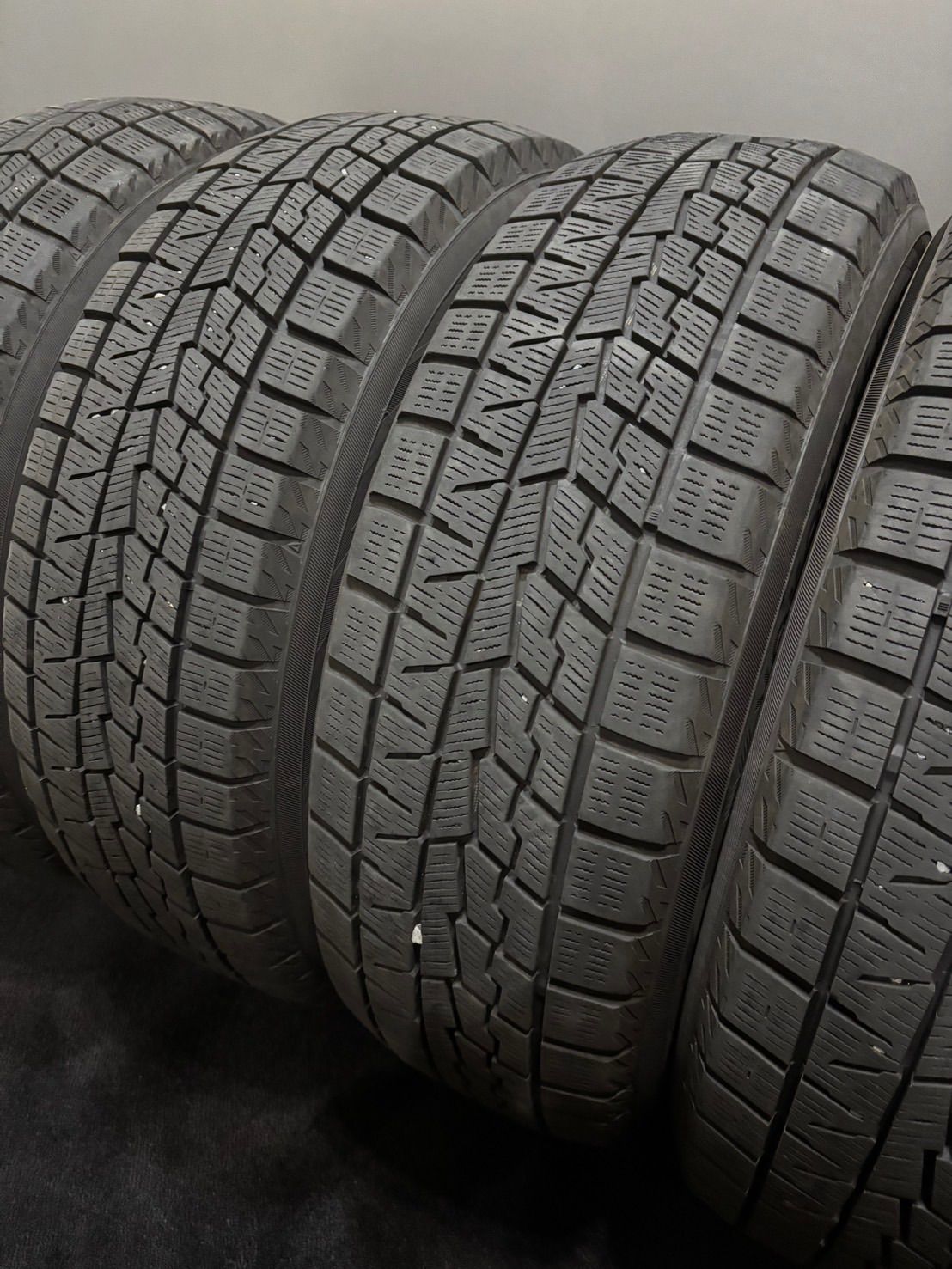 ★205/60R16 YOKOHAMA/ice GUARD iG70 23年製 スタッドレス 4本 ヨコハマ アイスガード ノア ヴォクシー ステップワゴン (南3-M158)