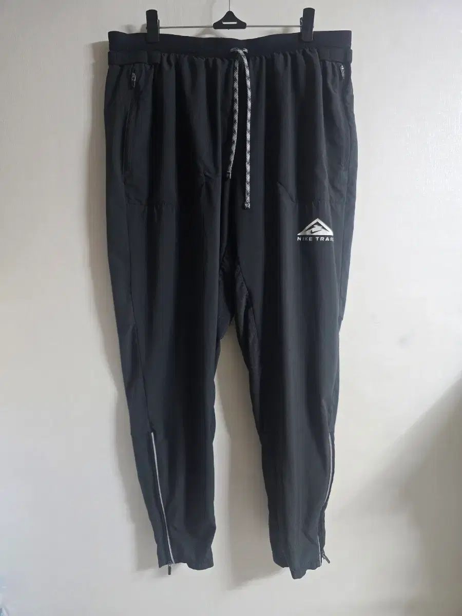 ナイキ トレイル ドライフィット パンツ XXL