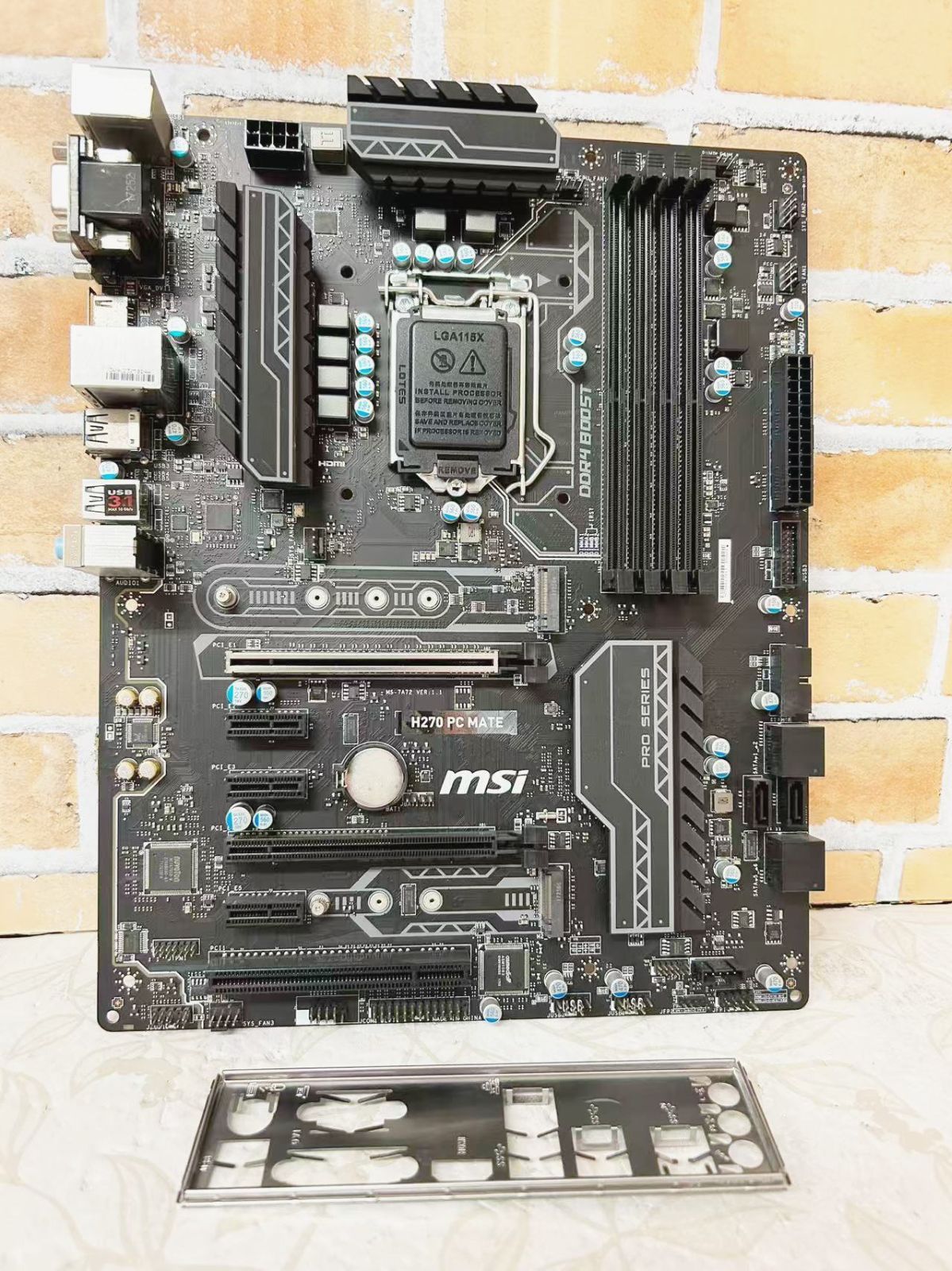 ASRock 890FX Deluxe5 マザーボード
