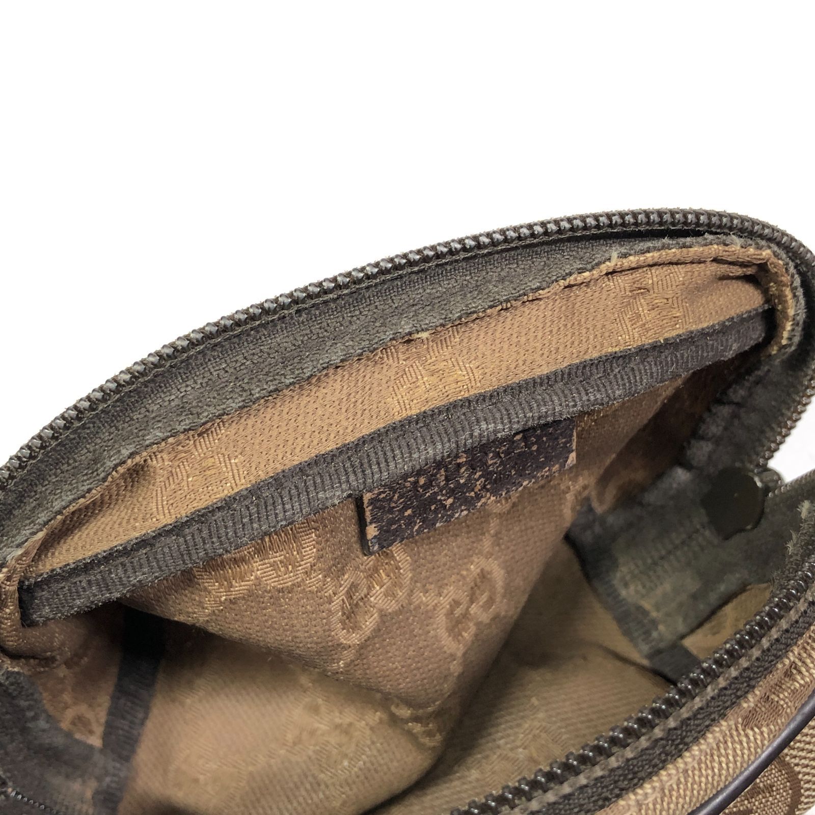 グッチ】本物 GUCCI ポーチ GG柄 138044 小物入れ マルチケース 化粧 