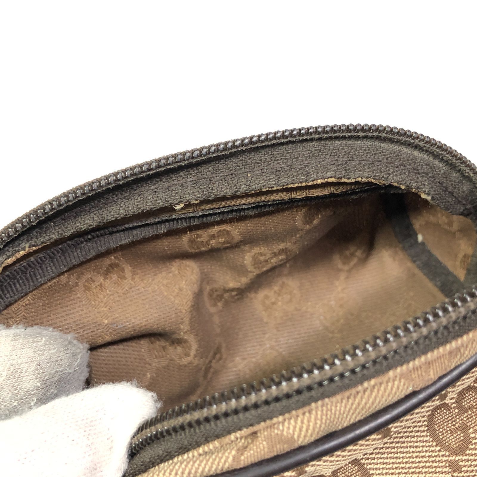 グッチ】本物 GUCCI ポーチ GG柄 138044 小物入れ マルチケース 化粧 
