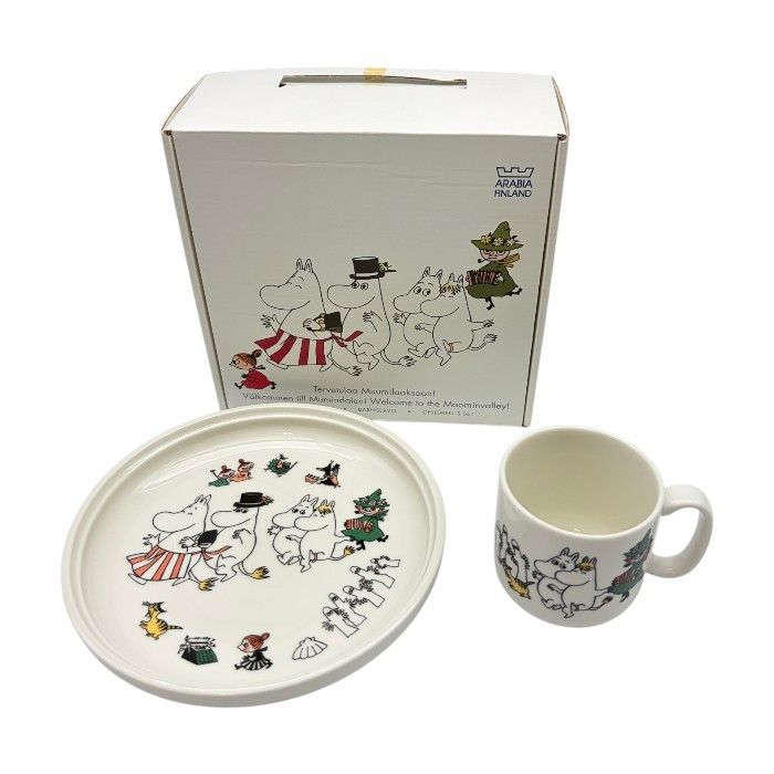 未使用品 ARABIA アラビア ムーミン チルドレンセット コップ マグカップ プレート 皿 食器 洋食器 かわいい 中古 W1
