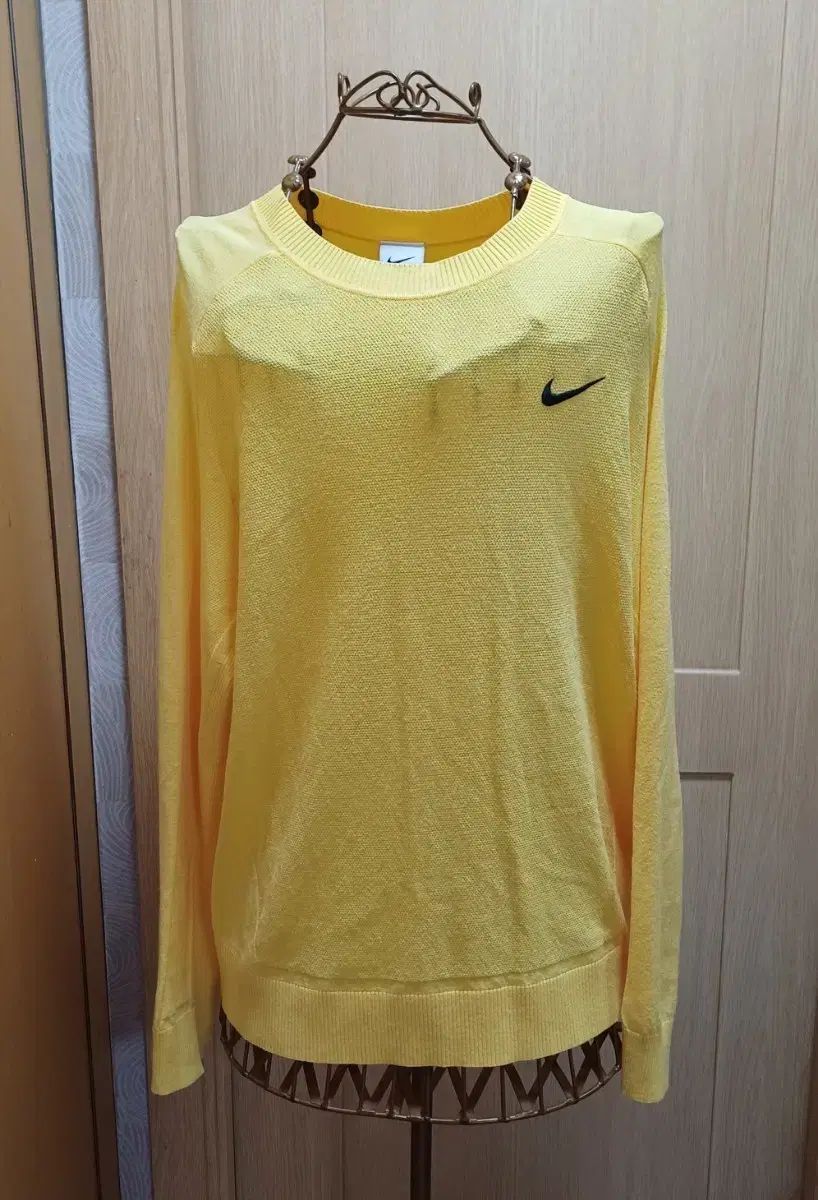 ナイキ(NIKE) メンズ クルーネック ニット 100