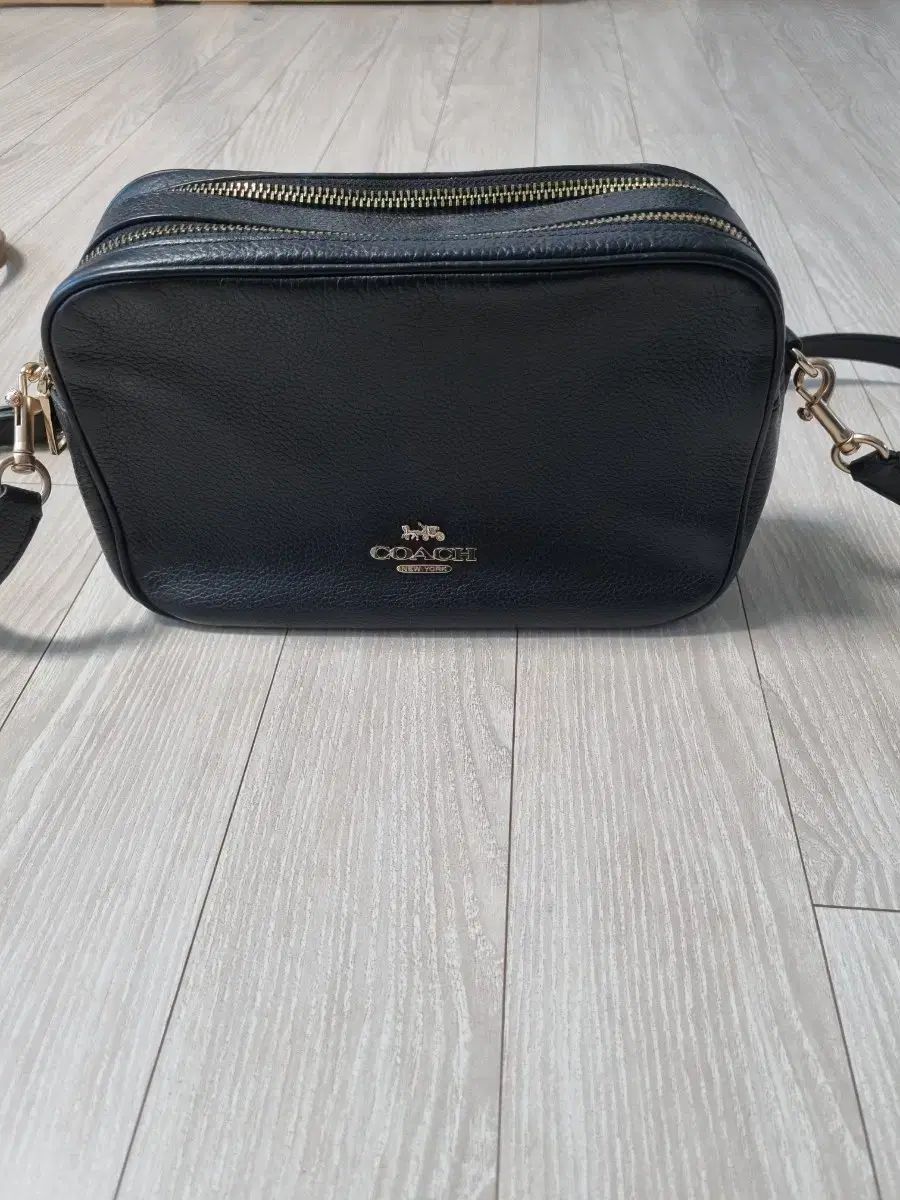 COACH カメラバッグ ショルダーバッグ クロスボディバッグ