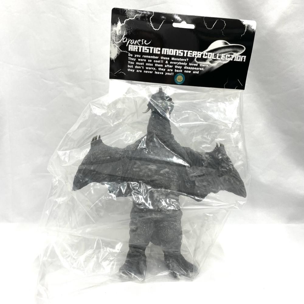 中古】未開封)CCP 1/6特撮シリーズ 冷凍怪獣ペギラ モノクロVer.[79