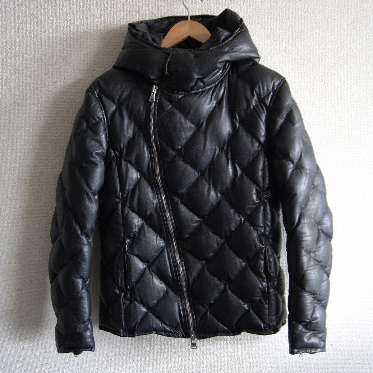極美品】ISAMU KATAYAMA BACKLASH【カンガルーレザー ダウンジャケット 