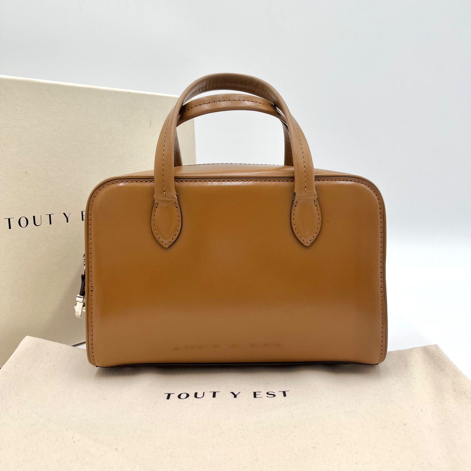 未使用 箱付き◎TOUT Y ESTトゥティエ SAC LOQUET MINI CARAMEL ロケ ミニバッグ レザー ハンドバッグ レディース