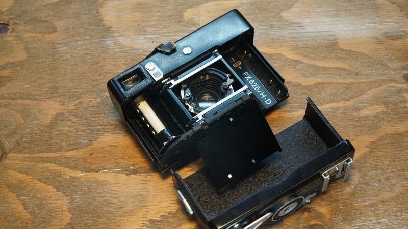 Rollei 良品 露出計OK 35T シンガポール製 ブラック - 0 メルカリ APPS