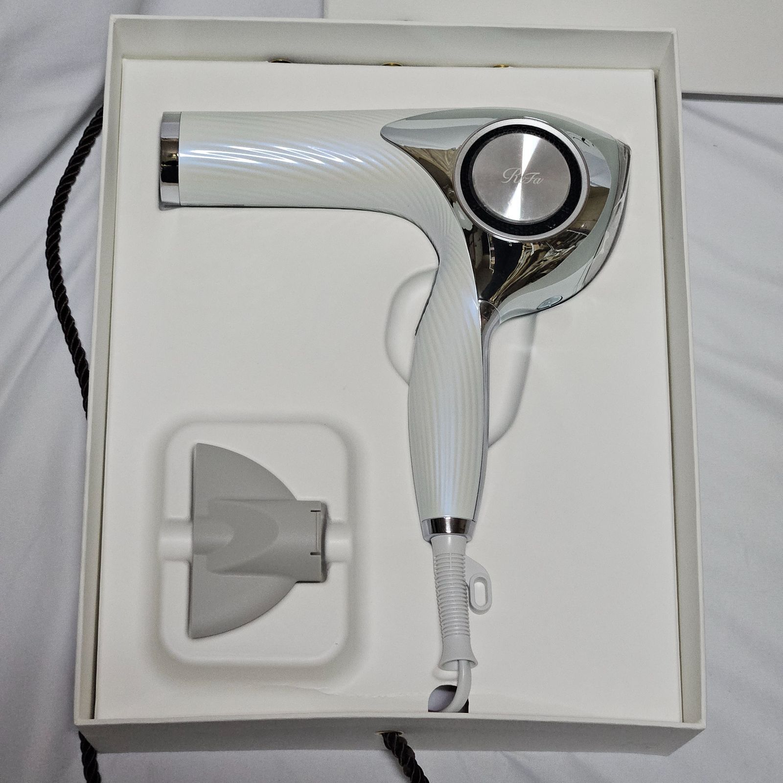 ReFa BEAUTECH DRYER PRO RE-AJ02A white - メルカリ