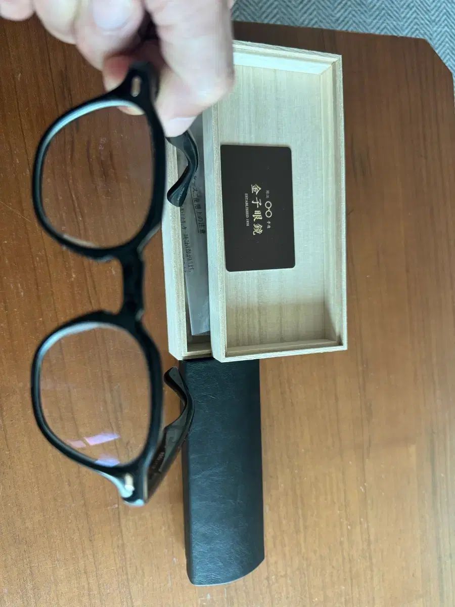 金子眼鏡 kc 60n ブラック