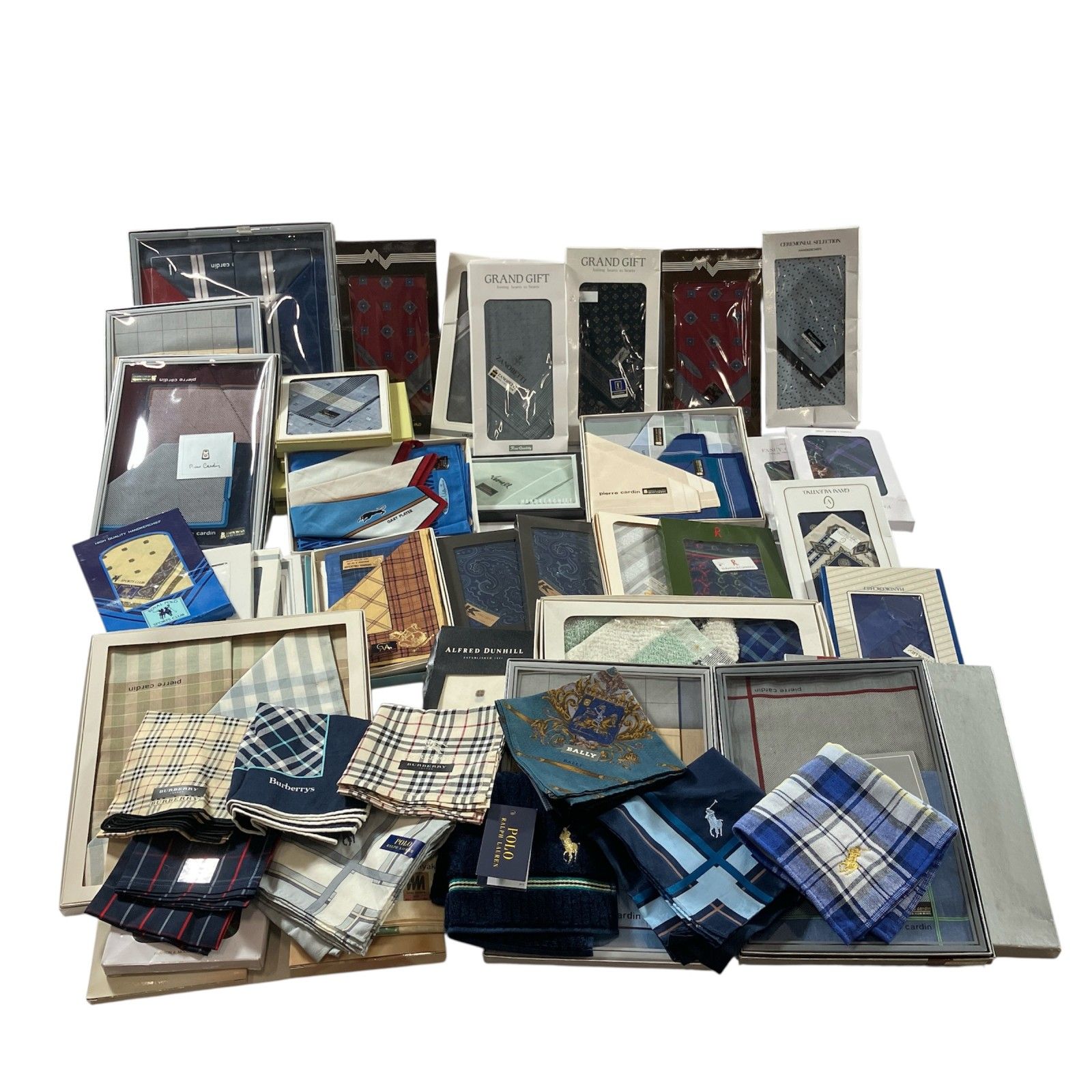 ★ ブランド/ノーブランド ハンカチ タオルハンカチ アソート 50点以上 まとめ商品 BURBERRY 3kg ラルフローレン 新品中古混在 メンズ 現状品 3kg
