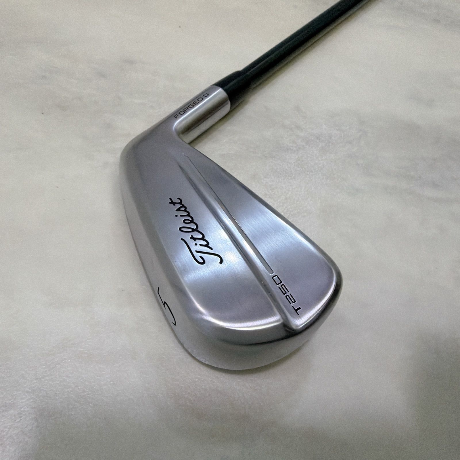 美品 タイトリスト Titleist T250 FORGED 2025 5番単品アイアン RAUNE 