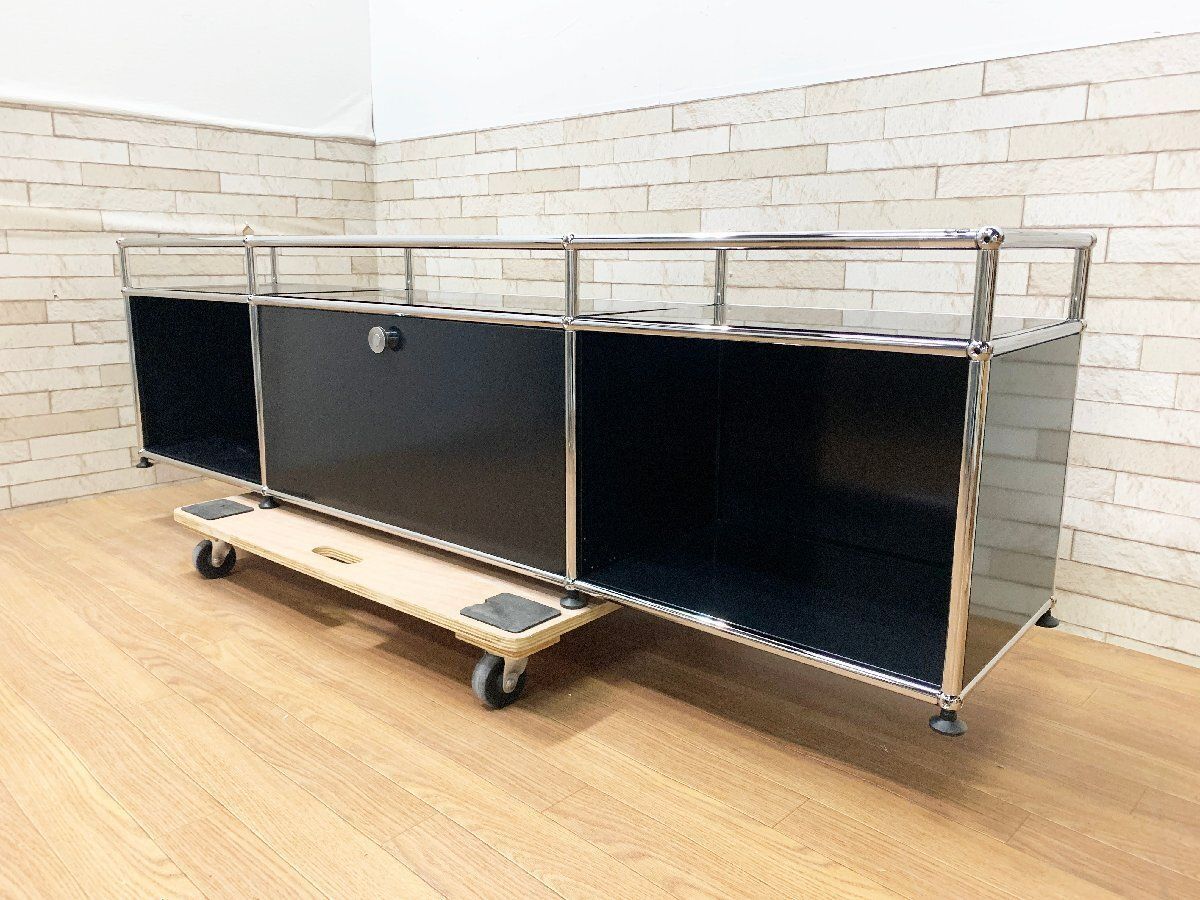 ◆未使用展示品 USMハラー USM Haller サイドボード AVボード ブラック 3列2段 キャビネット ドロップダウンドア 収納 定価約28万(畑1721)