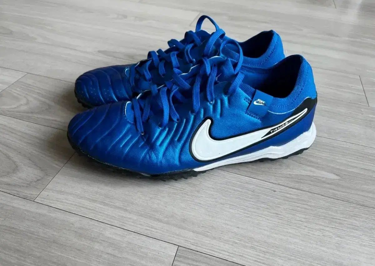 ティエンポ10 サッカーシューズ tf プロ 265 9,300円