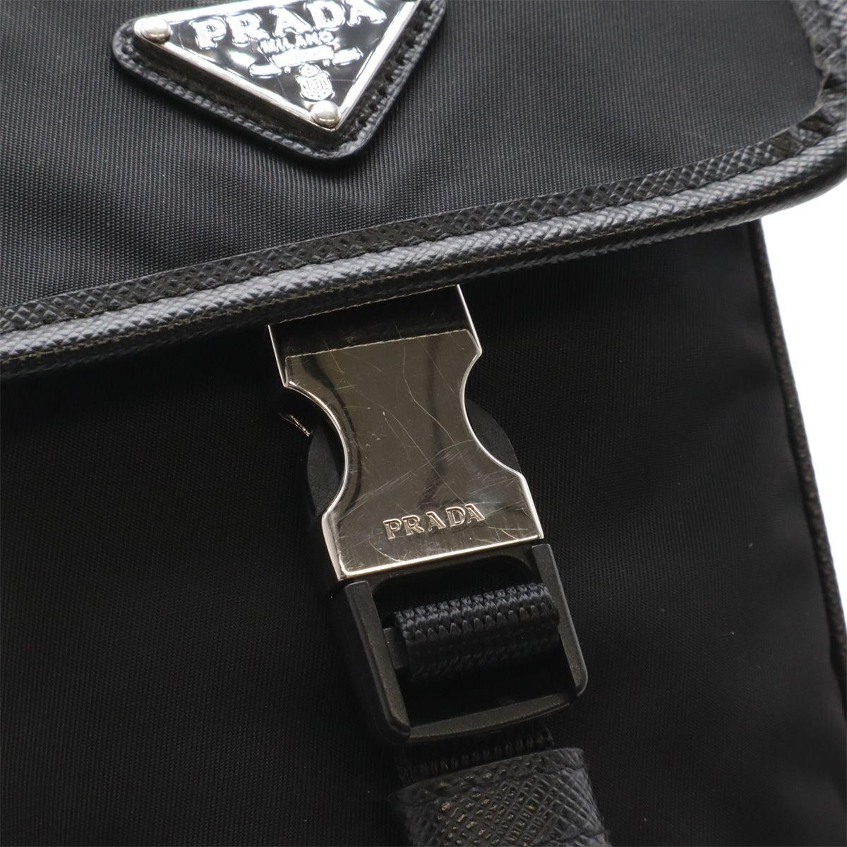 PRADA プラダ トライアングルロゴ スマートフォンケース スマホ 