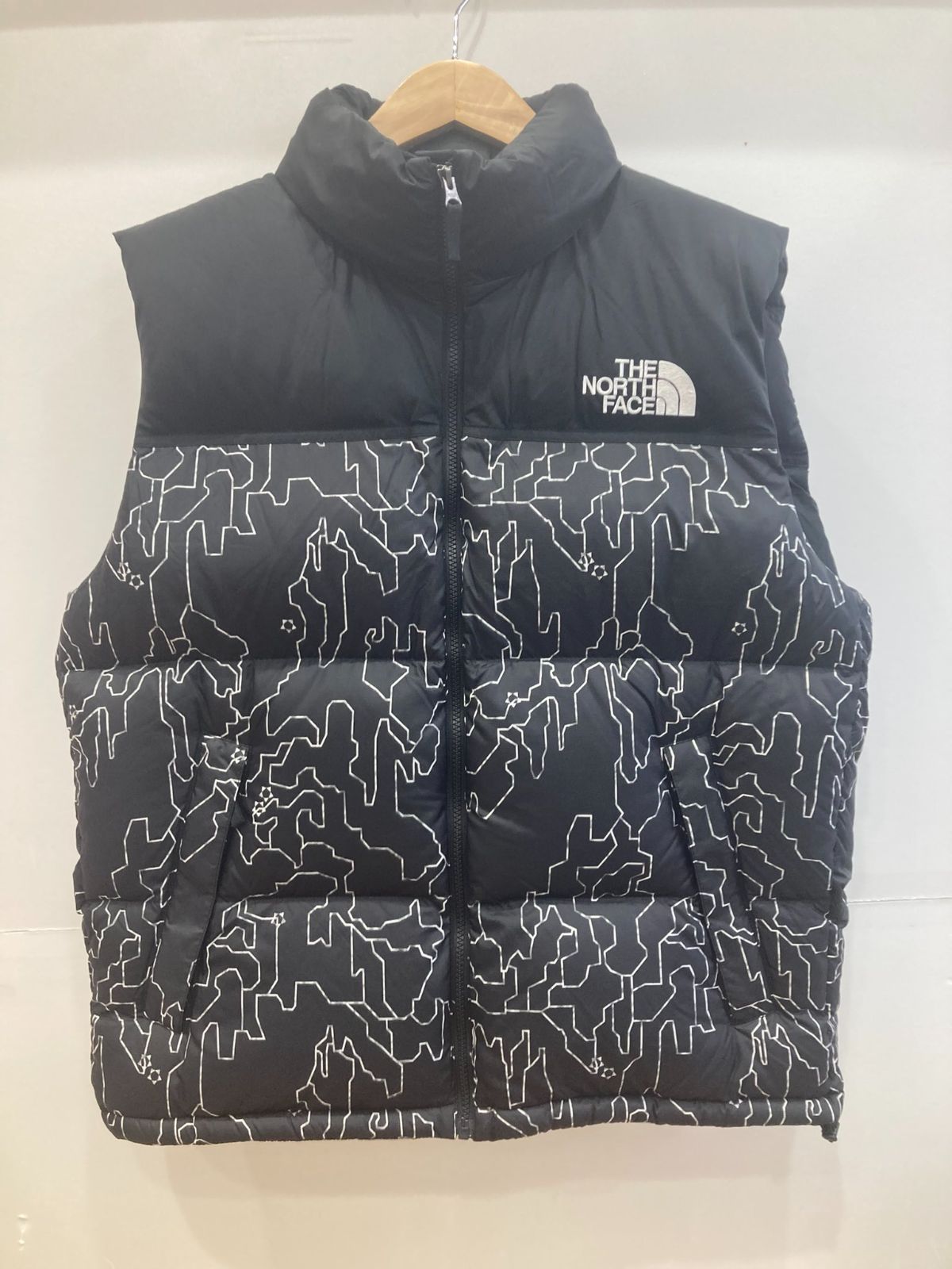 THE NORTH FACE NOVELTY NUPTSE VEST BLACK TREE BARK ND92339 ノースフェイス ノベルティ― ヌプシ ベスト サイズ XL ダウン アウトドア アウター 【Z0918-001】▽237