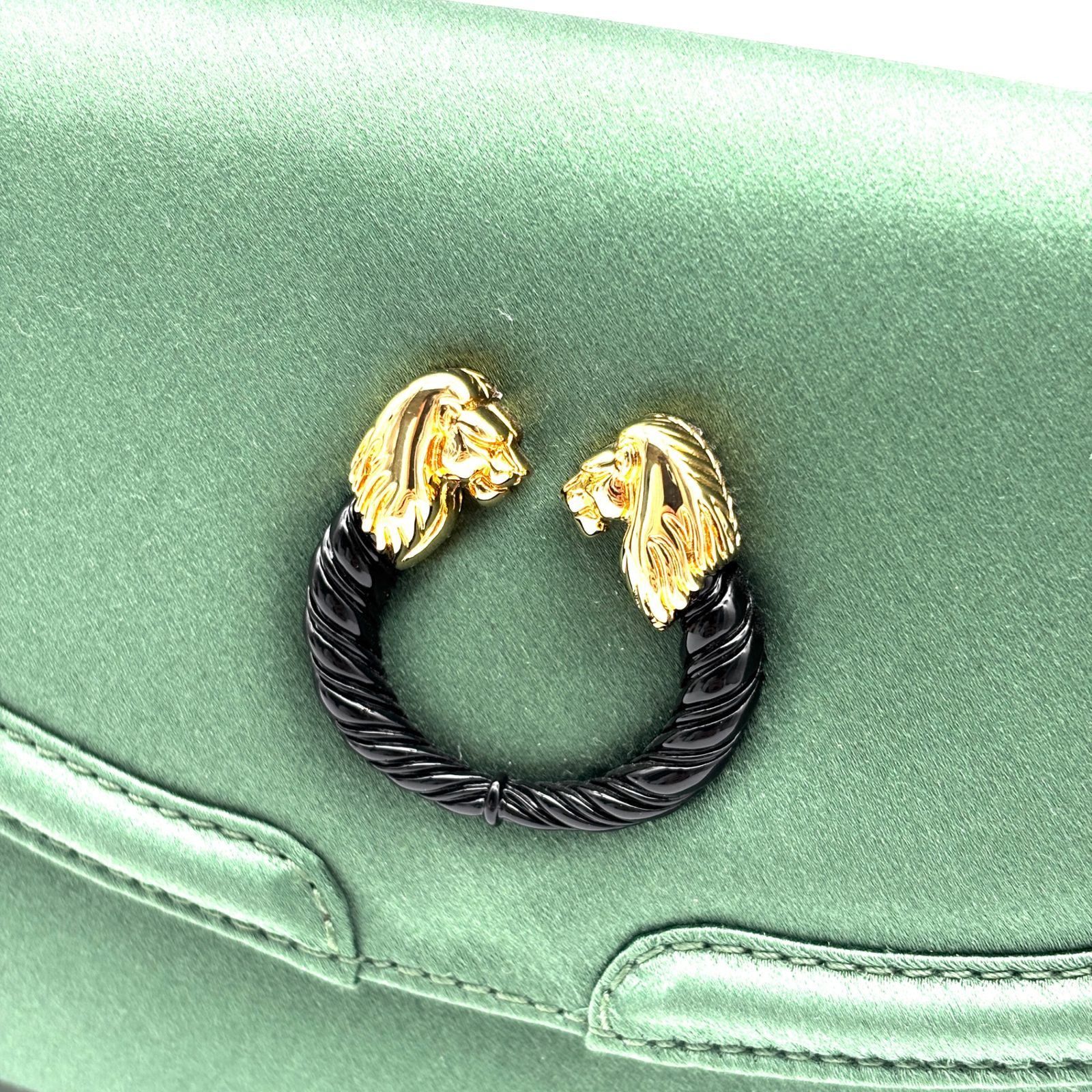 美品　☆　希少　国内未販売　未使用　BVLGARI　クラッチバッグ 未使用に近い BVLGARI ブルガリ セルペンティ ポーチ クラッチバッグ