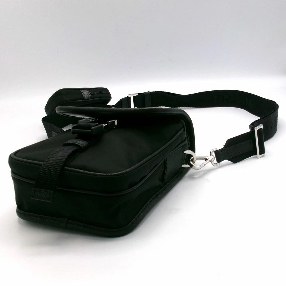 新品】プラダ バッグ ショルダーバッグ PRADA ナイロン トライアングル