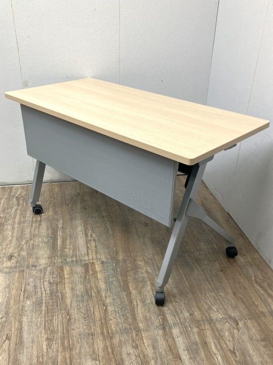 【中古品】オカムラ フラプターシリーズ 1200サイドスタックテーブル 81F1AF MK37 ナチュラル