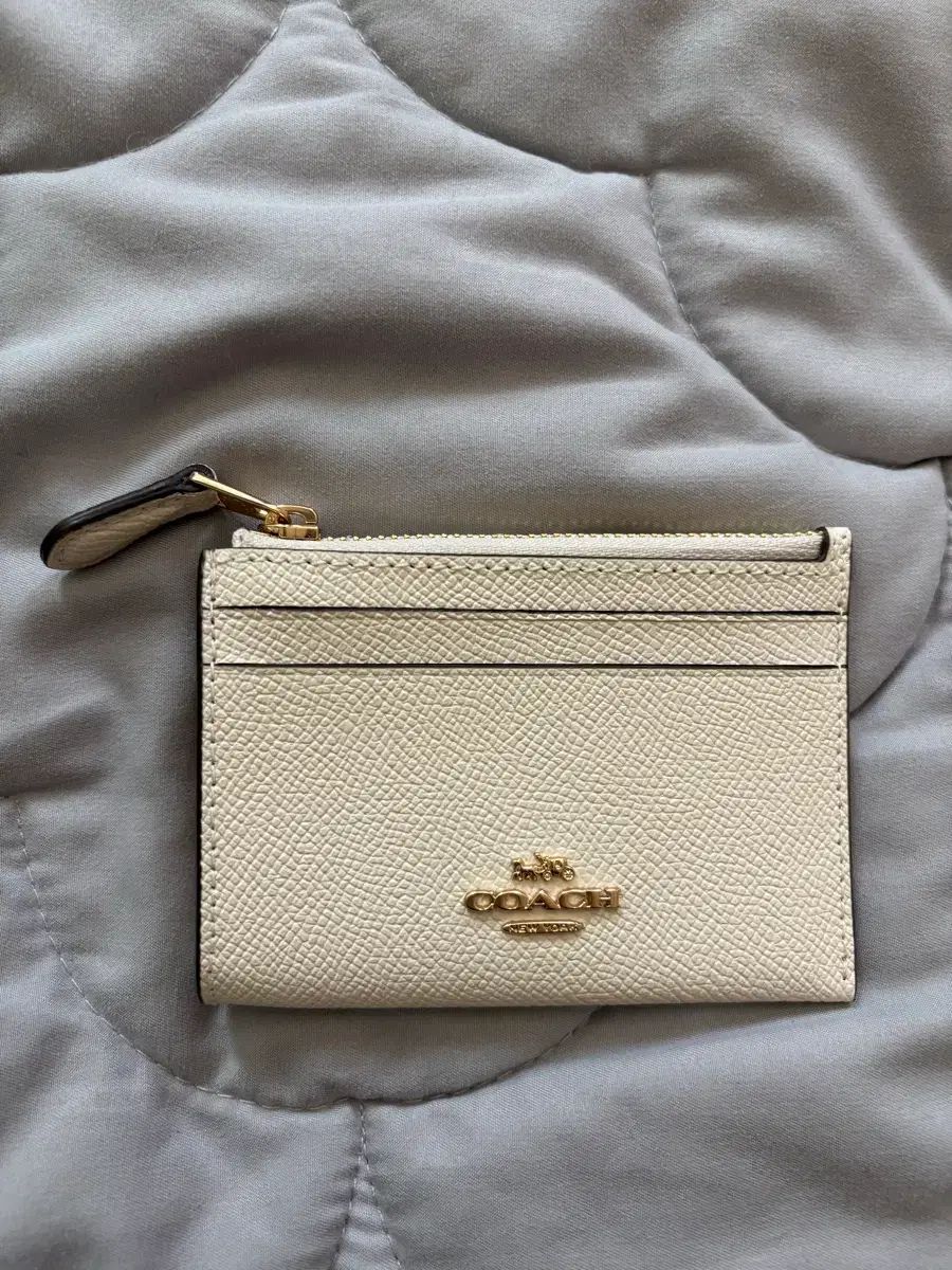 正規品 COACH カードウォレット アイボリー + ジッパーポケット 新品
