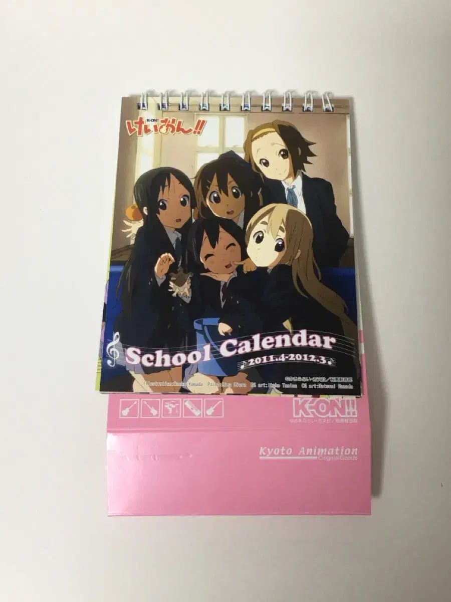 けいおん！ 2011-2012卓上カレンダー 出品