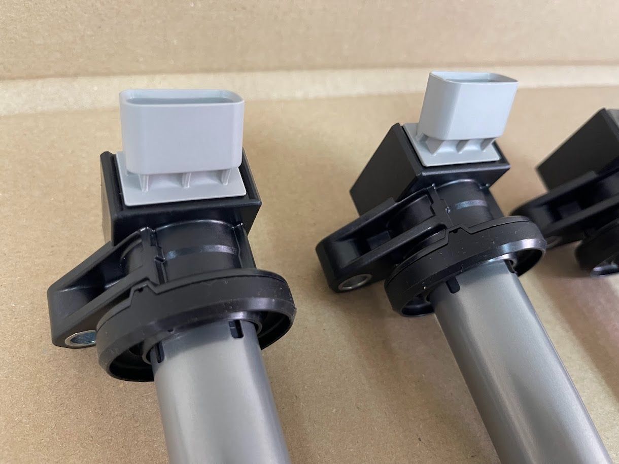 026 【新品】 NGK イグニッションコイル 3本セット コペン タント
