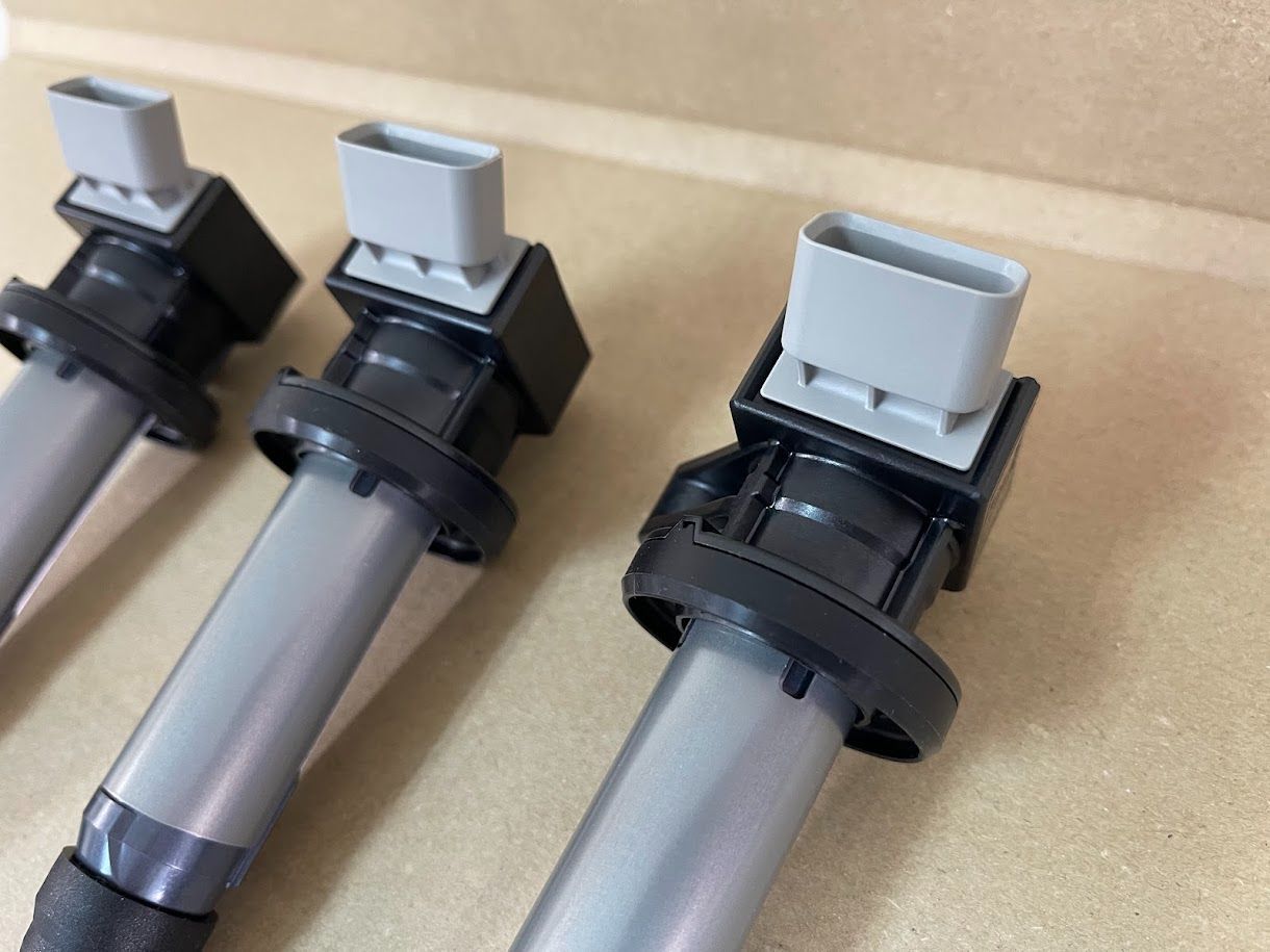 026 【新品】 NGK イグニッションコイル 3本セット コペン タント 