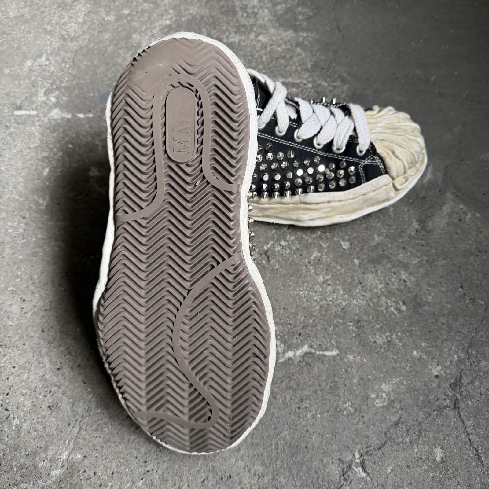 Maison MIHARA YASUHIRO OG SOLE BLAKEY STUDDED LOW 汚し加工 