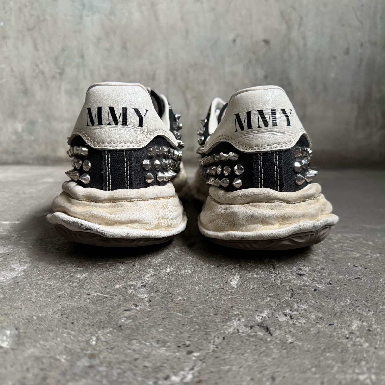 Maison Mihara Yasuhiro スタッズスニーカー Maison MIHARA YASUHIRO 