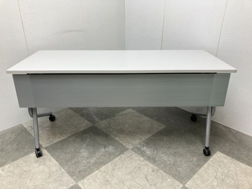 【中古品】オカムラ ネスティアシリーズ 1500サイドスタックテーブル 81841D ホワイト