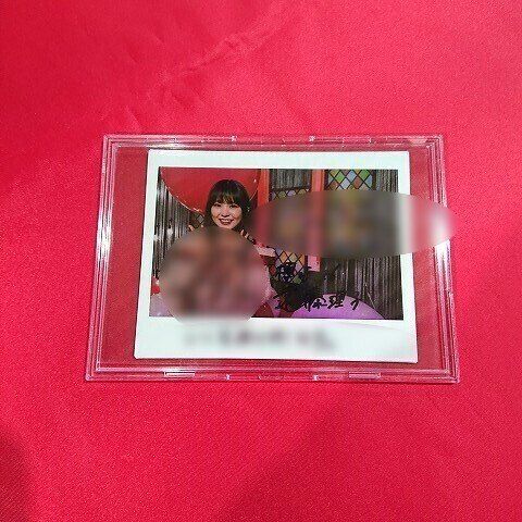 櫻坂46 遠藤理子 直筆Ｔシャツ＆チェキ　証明書付
