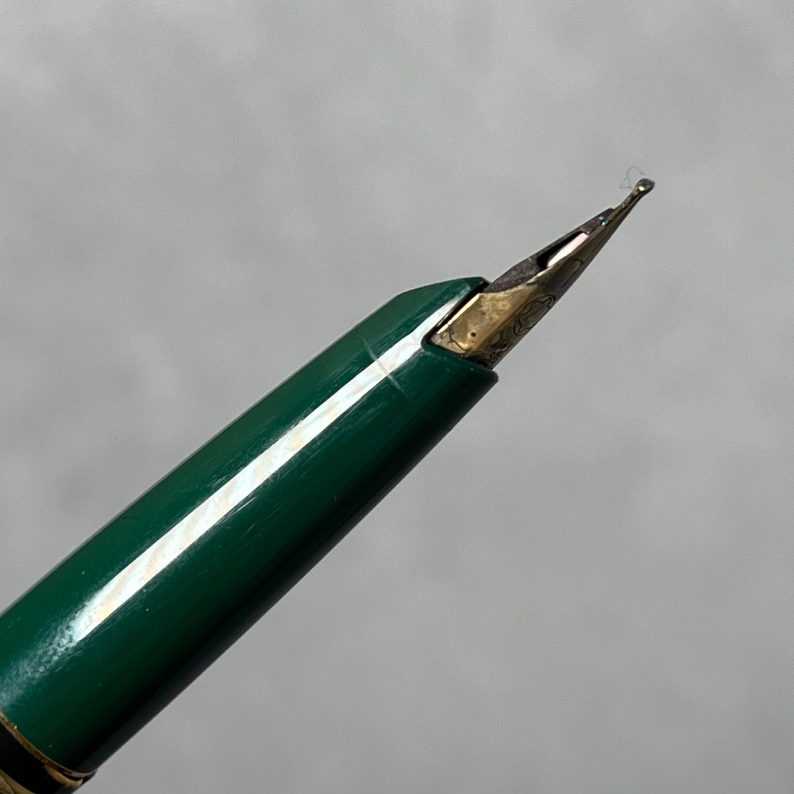 万年筆 モンブラン MONTBLANC 14K ペン先585 GENERATION No34 管2604