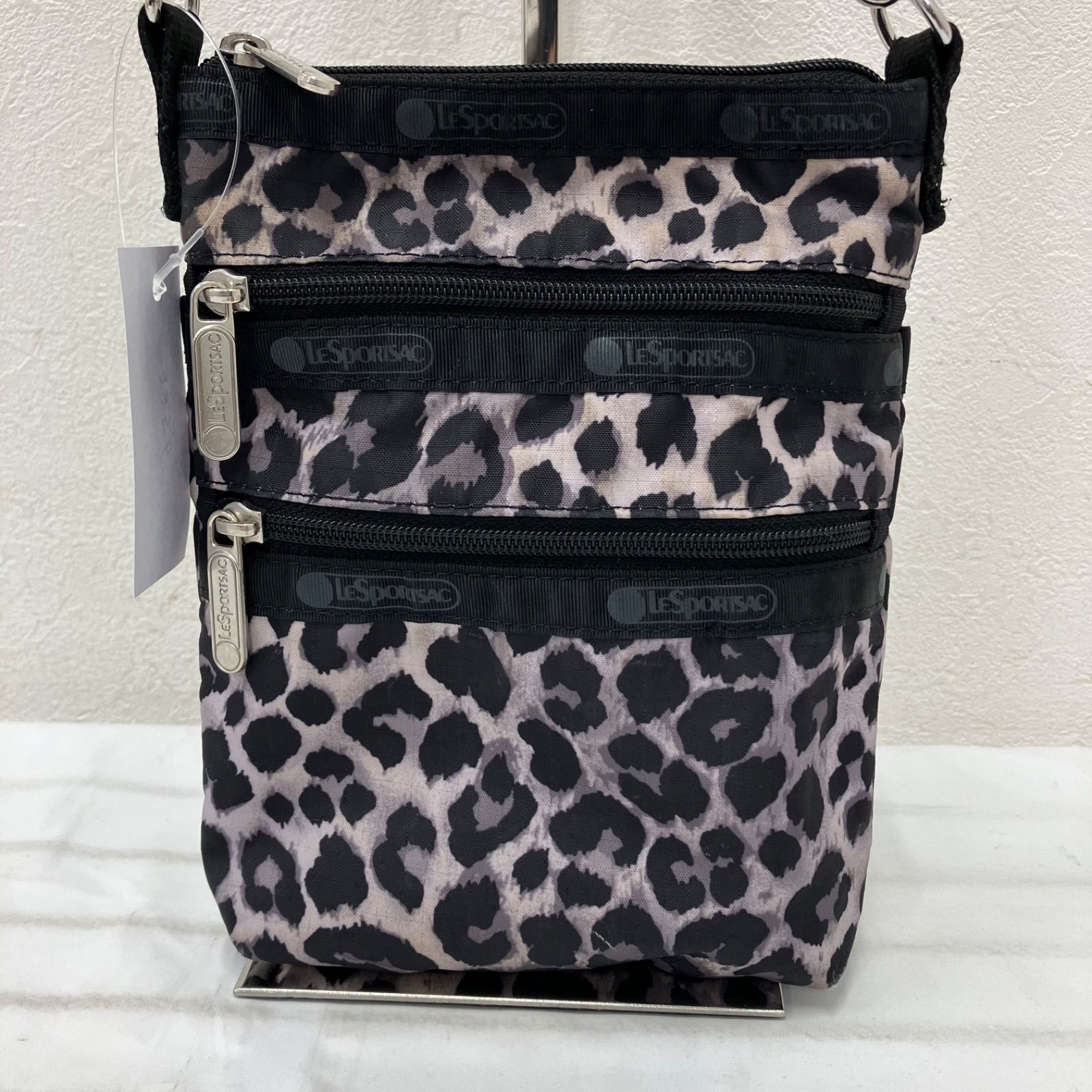 3356 LeSportsac レスポートサック ショルダーバッグ ブラック 黒 
