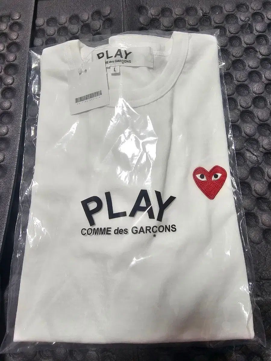 コム・デ・ギャルソン PLAY BIGワッペン 半袖Tシャツ L 白