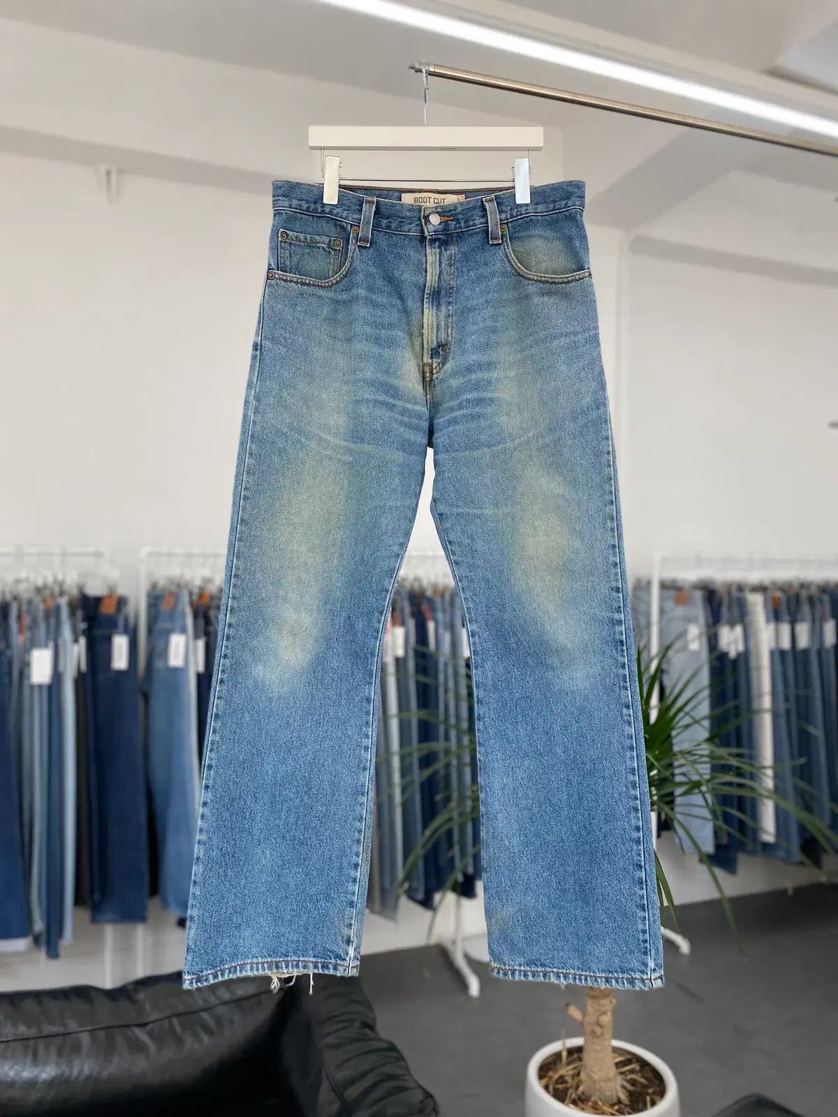 Levis517 ブーツカット 00s 34サイズ a5092