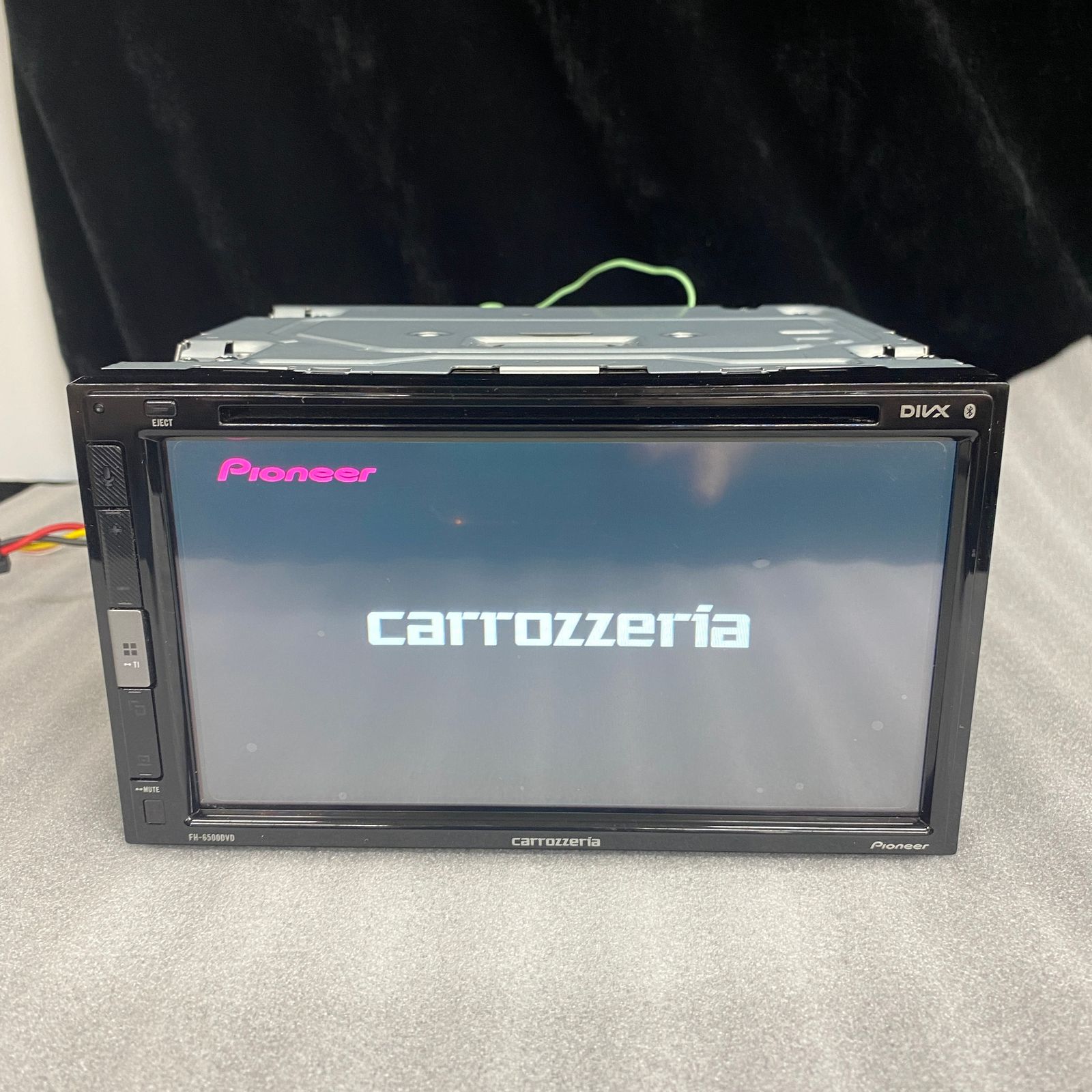 carrozzeria Pioneer FH-6500DVD 6.8V型ワイドVGAモニター Bluetooth 