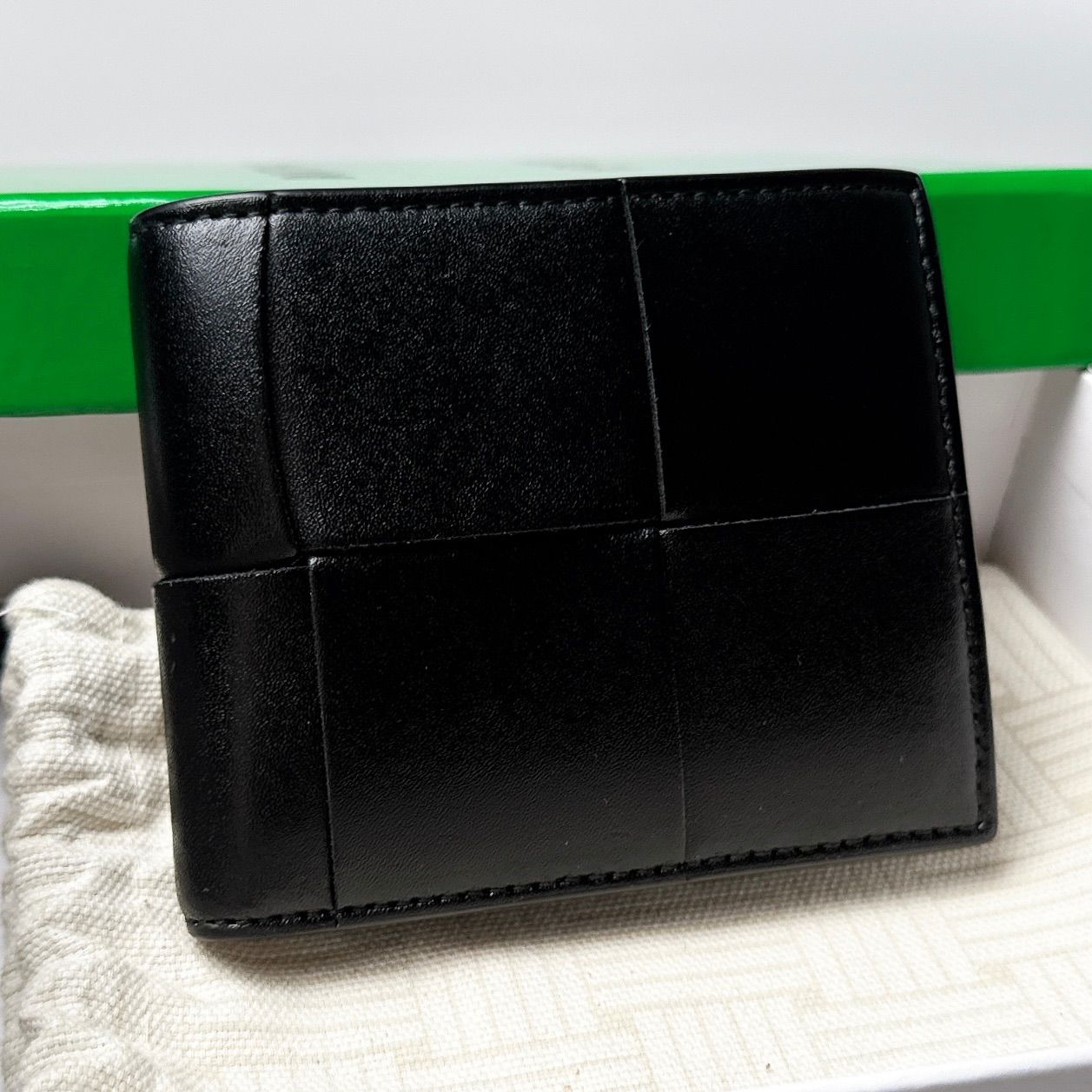 BOTTEGA VENETA / カセット コインパース付き二つ折りウォレット
