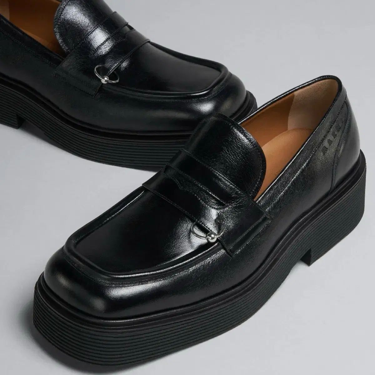 Marni マルニ Starship Square スタシ トゥー ローファー ブラック 43サイズ