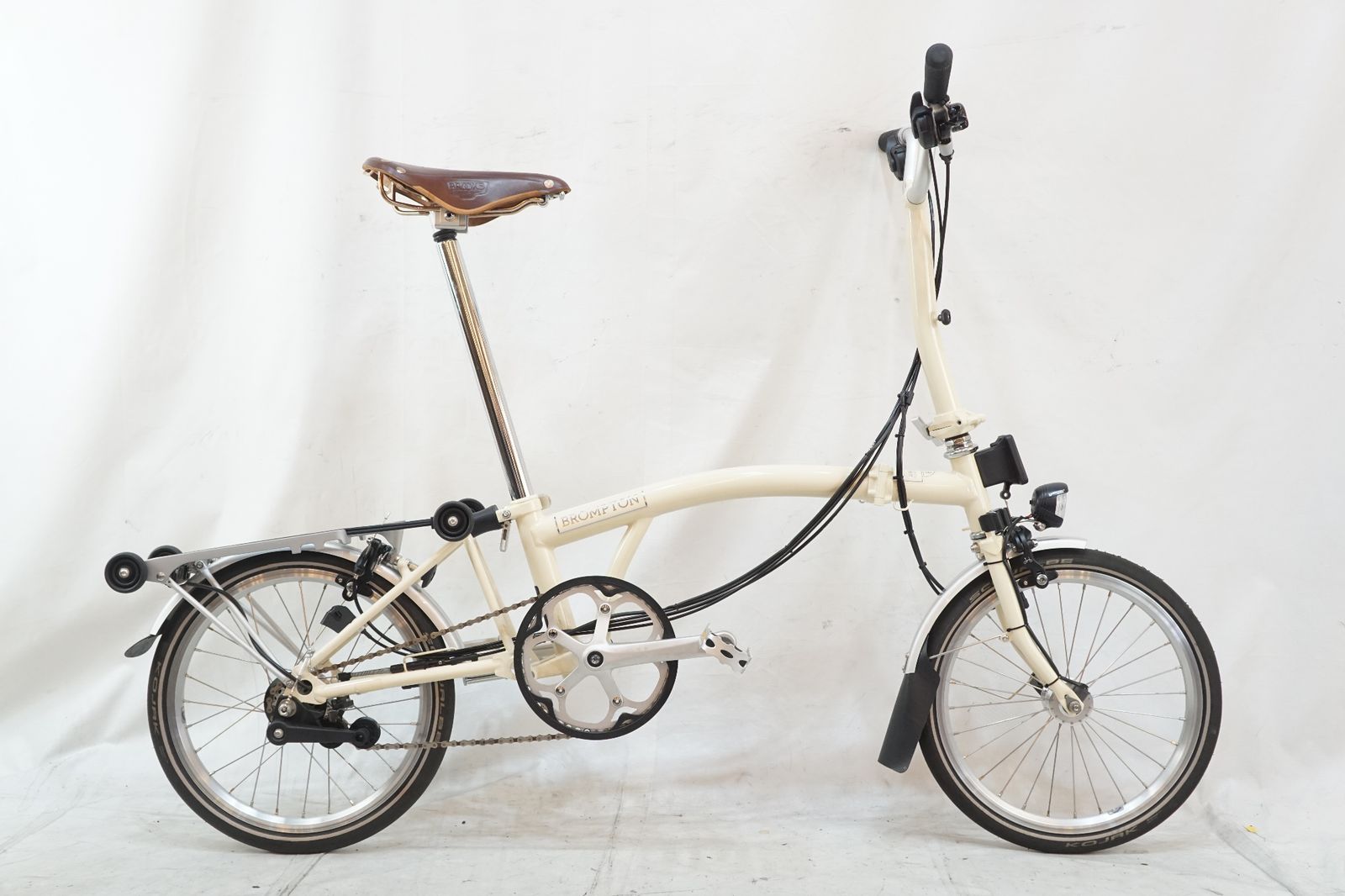 BROMPTON 「ブロンプトン」 Classic Edition INSPIRED BY LONDON 2025年モデル 16インチ 折り畳み自転車 / バイチャリ浦和ベース