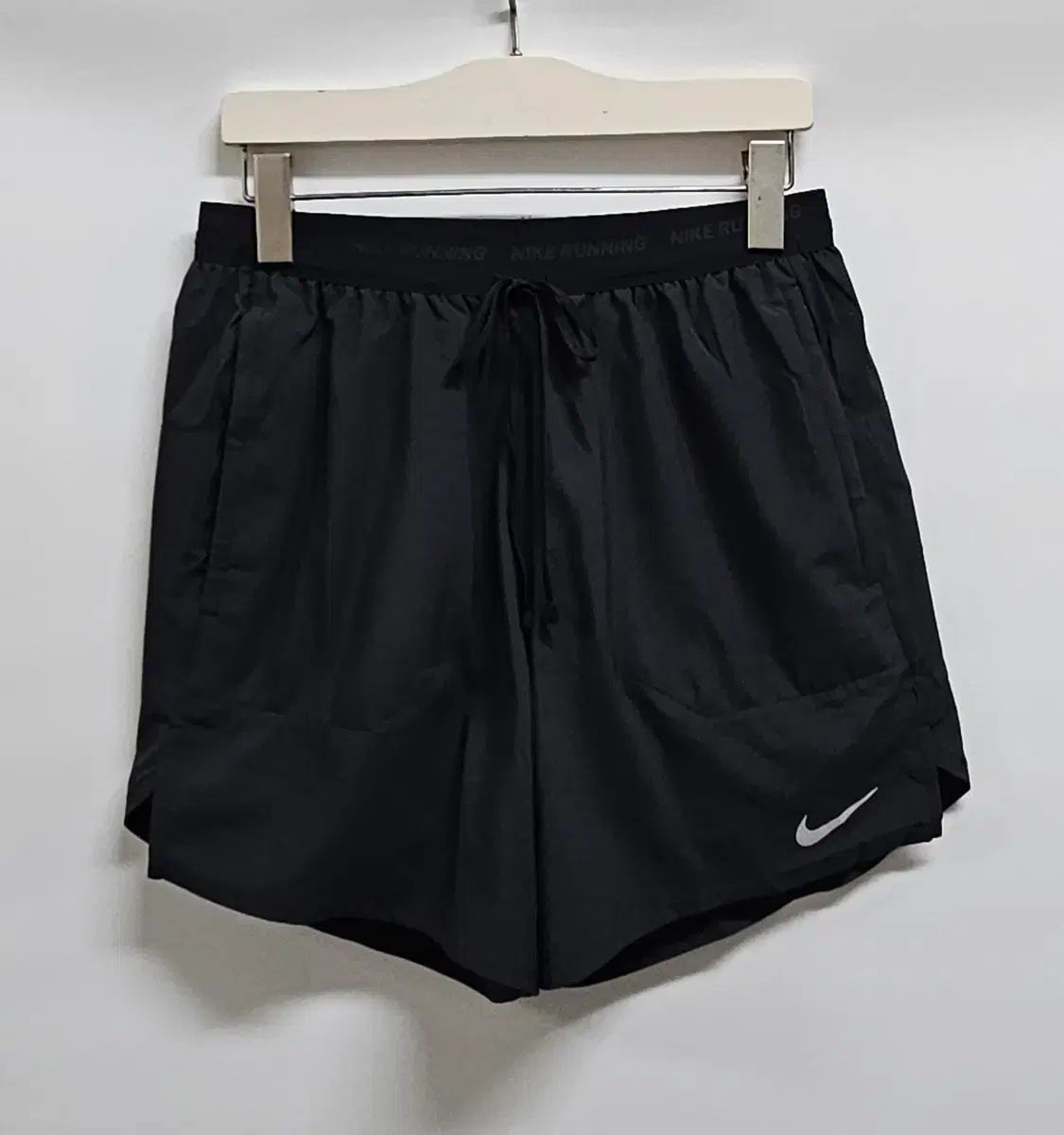 ナイキ ドライフィット ランニング ショーツ M