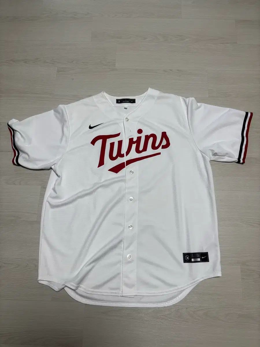 XLミネソタ TWINS ツインズ カルロス・コレア