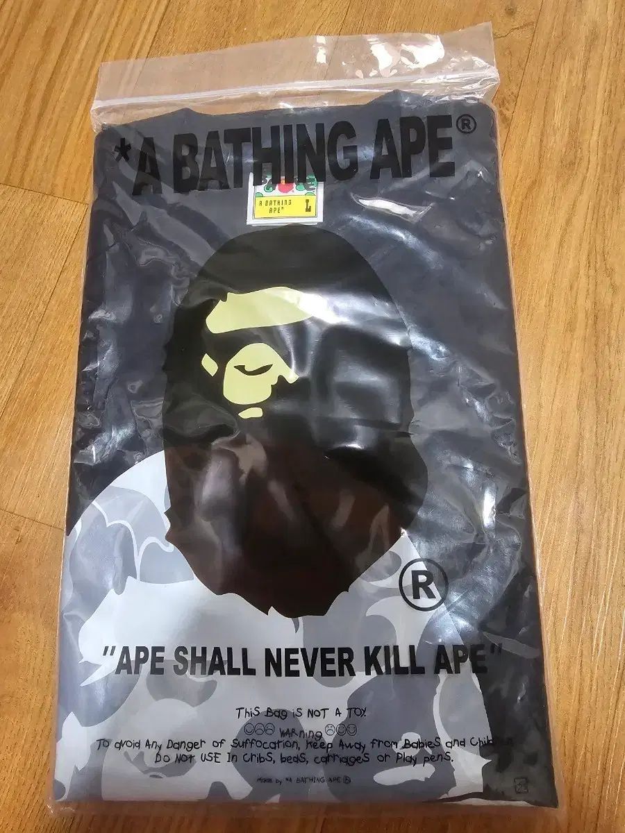 A BATHING APE アベイシングエイプ 半袖 Tシャツ L