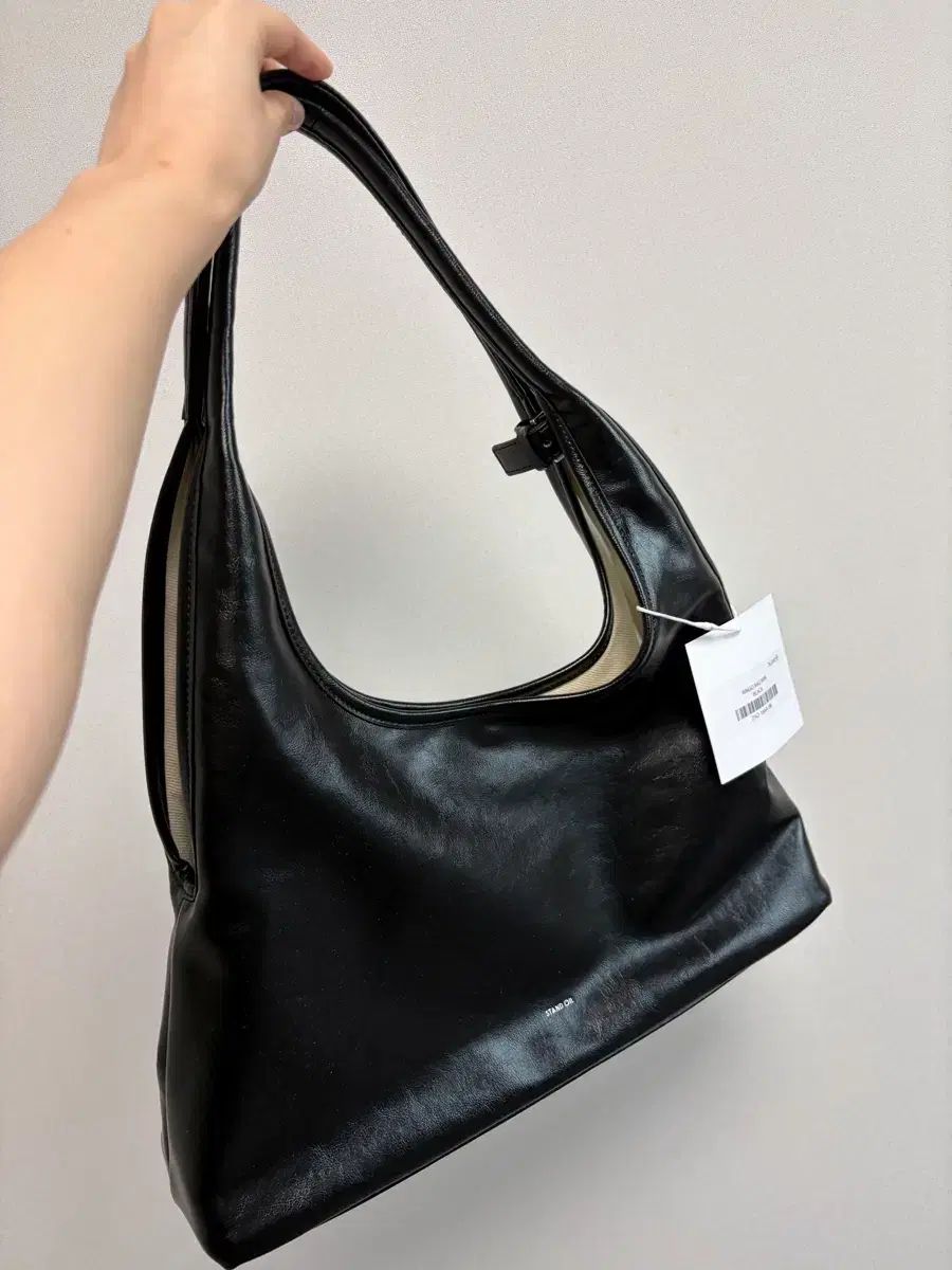 STAND OIL スタンドオイル ブラック HOBO BAG