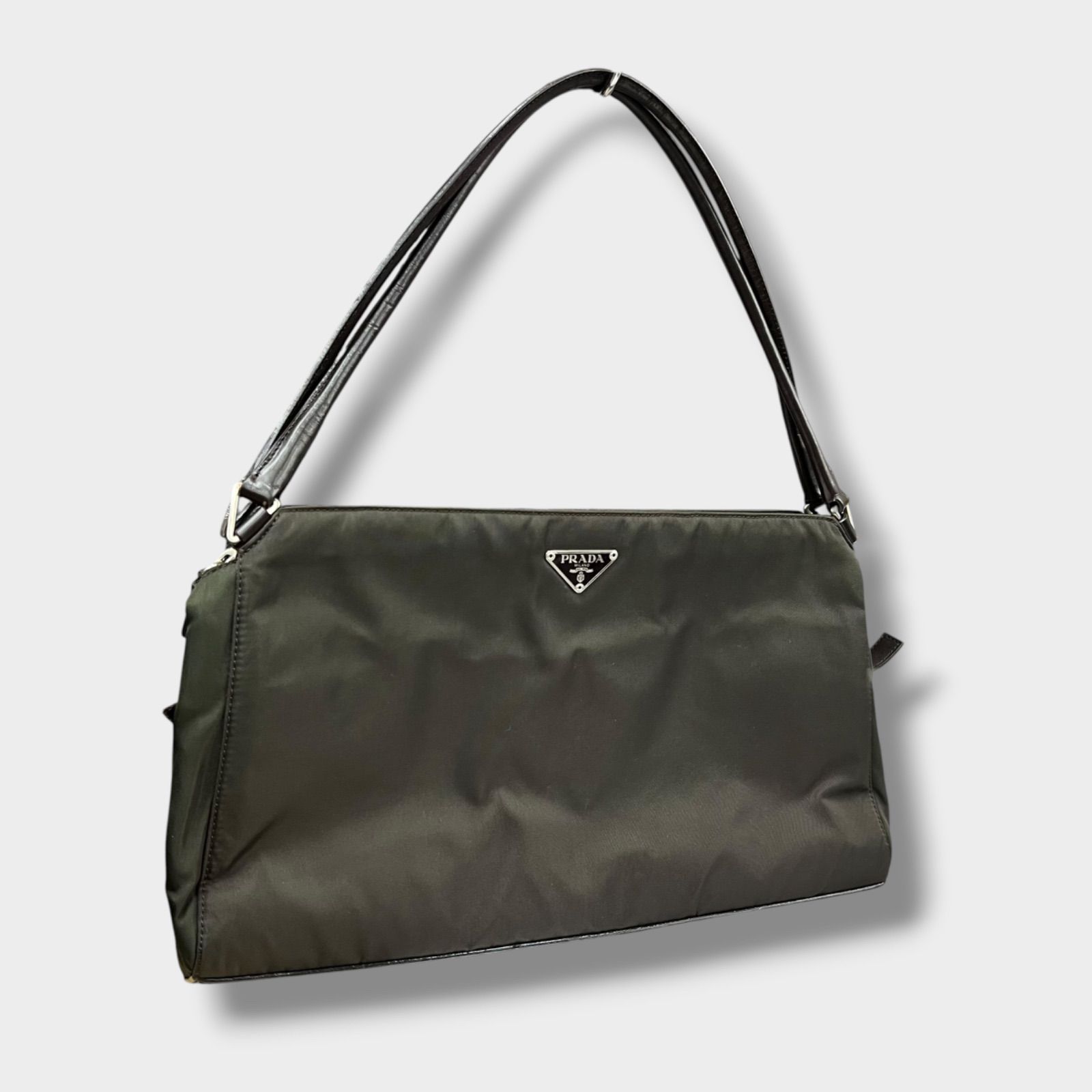 PRADA プラダ ナイロン ワンショルダーバッグ 三角ロゴプレート 