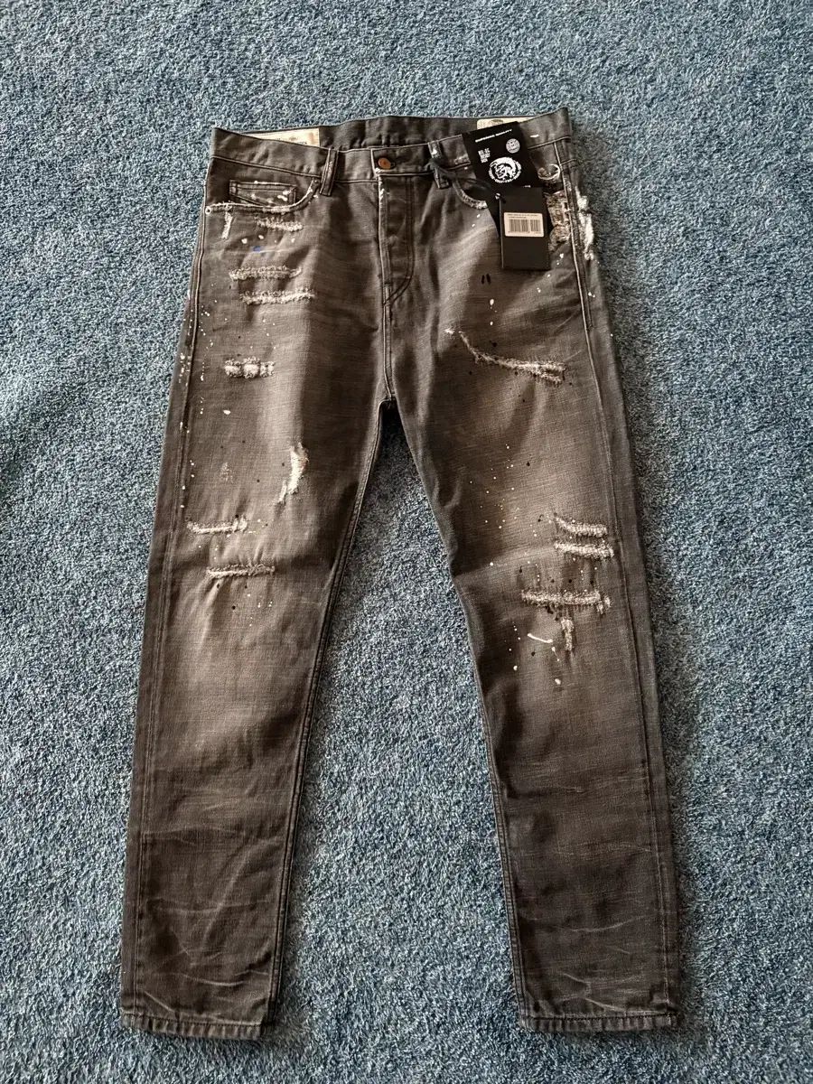 DIESEL ディーゼル d-vider distressed jeans