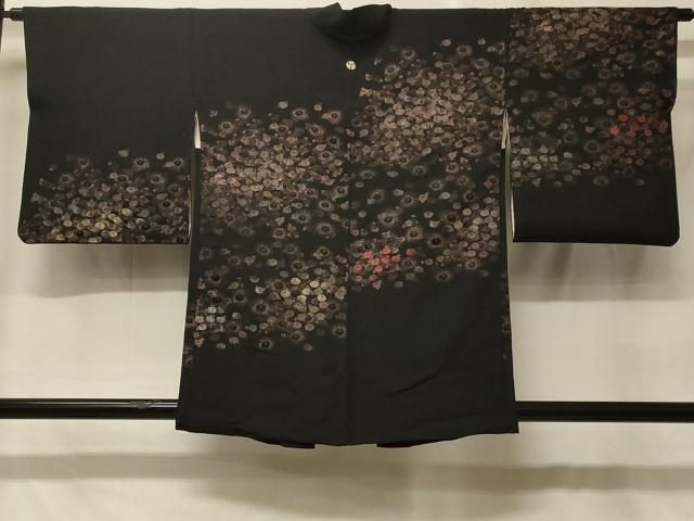 平和屋着物＃羽織　寿光織　草花文　黒地　銀糸　正絹　逸品　CABF8957in