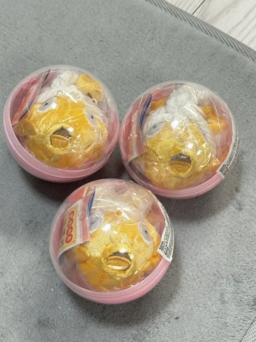 韓国限定　ポケモン30周年　厄除け　キーホルダー　コイキング　3つ コイキング 韓国限定 キーホルダー ポケモン 30周年 メルカリ 厄除け 3