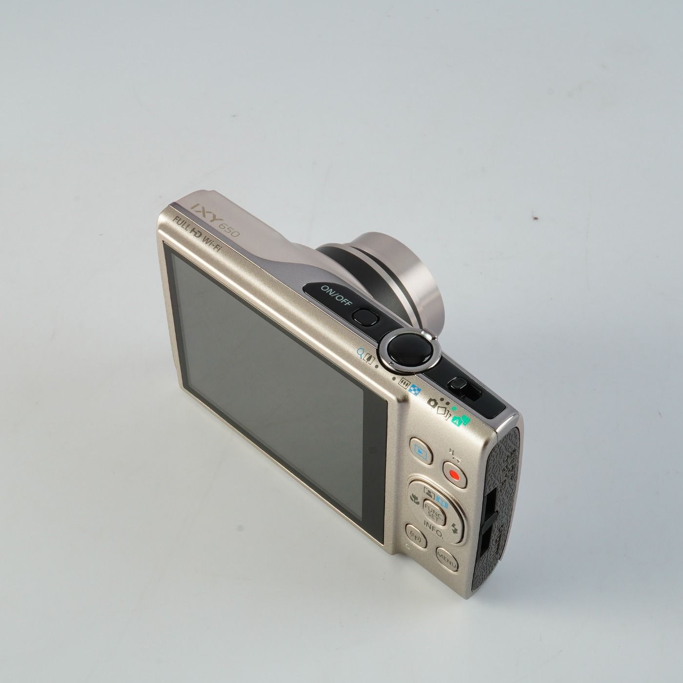 Canon キヤノン IXY 650 ( PowerShot ELPH 360 HS ) Silver + SD 4GB 