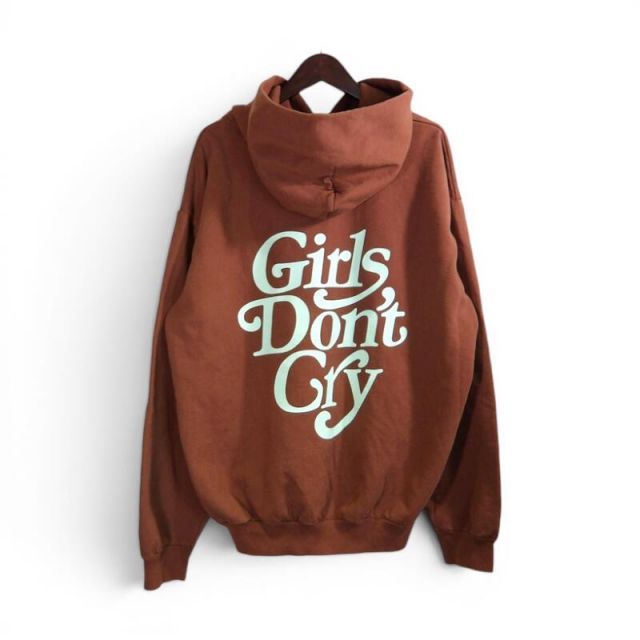 GIRLS DON